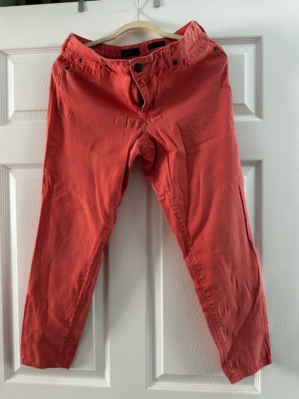 Jessica Simpson Coral Pink Kiss Me Ankle Skinny Pants